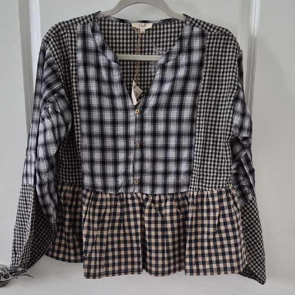 easel Tops - NWT Easel Black and Beige Plaid Peplum Top